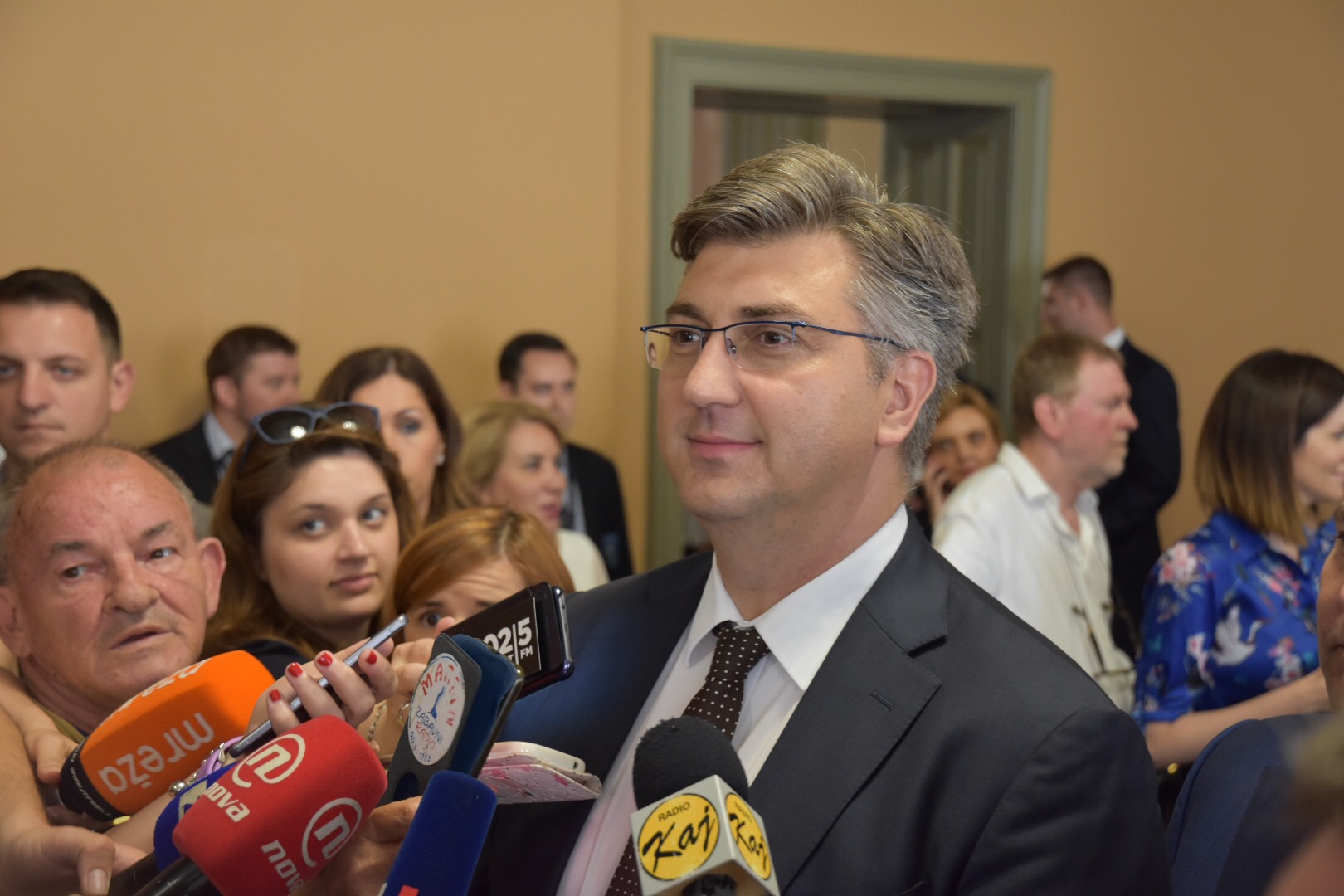 Government of the Republic of Croatia PM says referendum questions